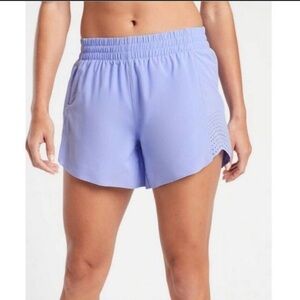Athleta Hustle 4.5” Shorts